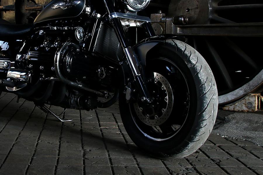 Gardes-boue "bobber" pour custom Honda F6C Valkyrie : avant